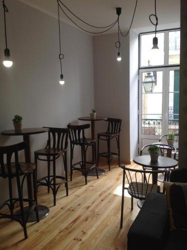 Hostal Feel Lisbon B&B