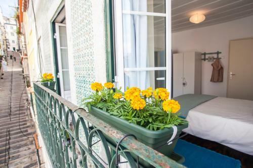 Bed & Breakfast Lisbon Inn Bica Suites