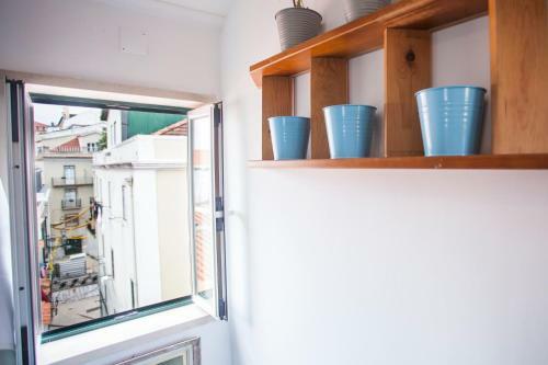 Bed & Breakfast Lisbon Inn Bica Suites