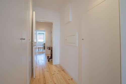 Modern Design Estrela Apartment
