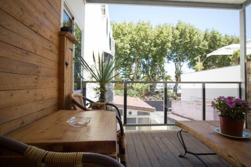 Albergue Modern & Recycled Guest House