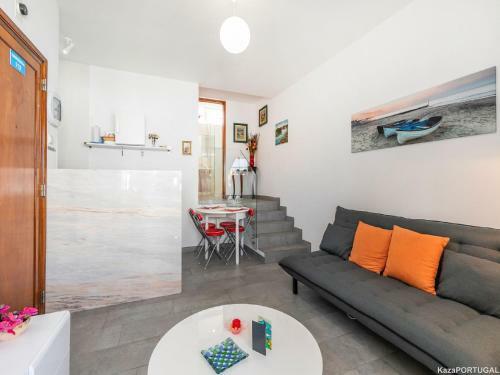 Flores Apartment