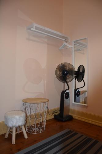Hostal City House
