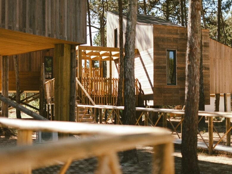 Hotel Bukubaki Eco Surf Resort