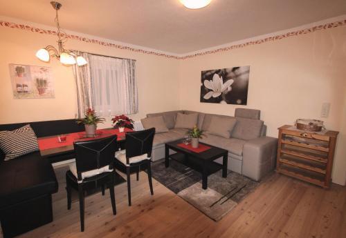 Hotel Alpenlandhaus Menardi