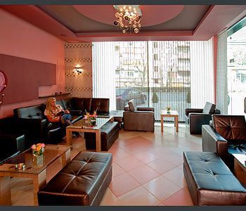 Expo Hotel