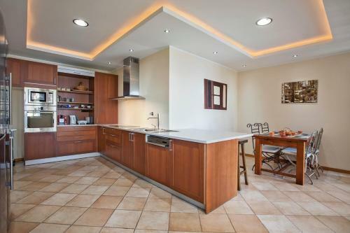 Villa Casa Das Neves By Ourmadeira