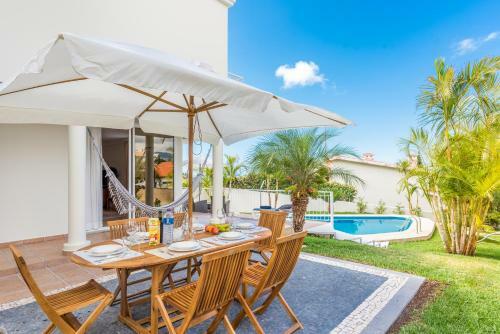 Villa America - By Mhm
