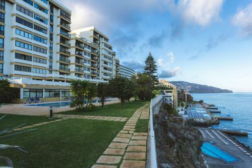 Baia Cliff View II Apartment
