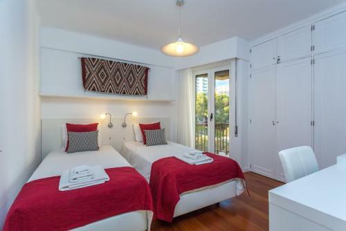 Baia Cliff View II Apartment