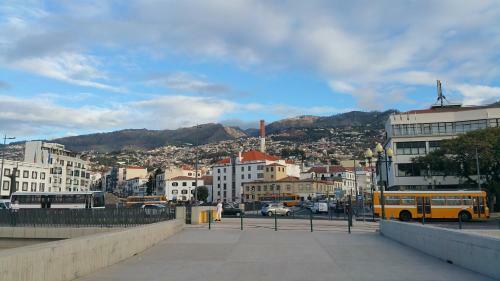 Edificio Charles 206