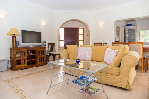 2 Bedroom Apartment On Gramacho Golf Course, Carvoeiro