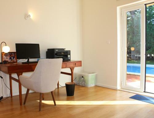 Sixteen Marinha Villa