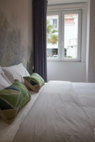 Ocean Center Apartments