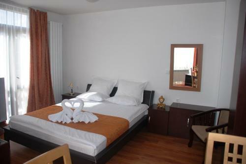 Hotel Elegant Lux