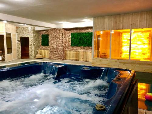 Hotel Elegant Lux