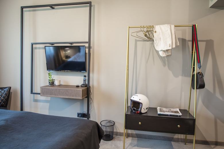 Reverence Hotel
