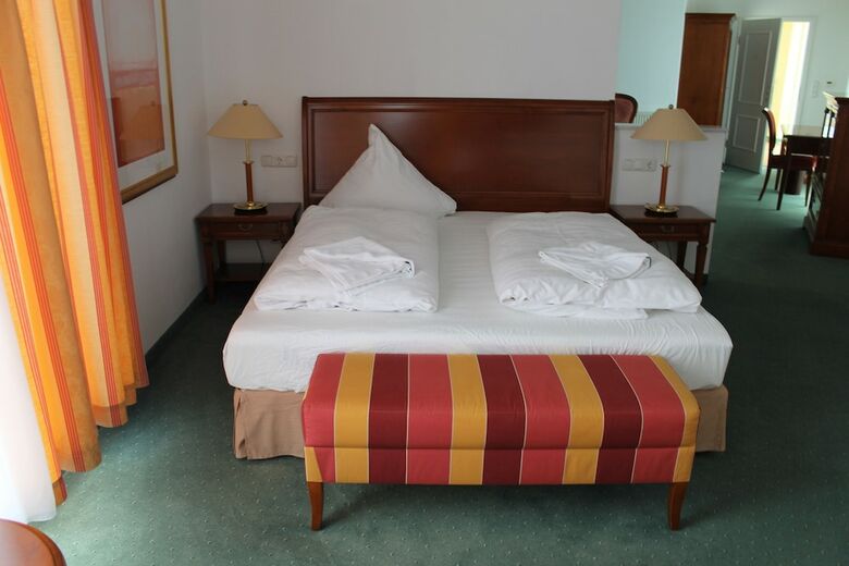 Hotel Vier Jahreszeiten Bensersiel