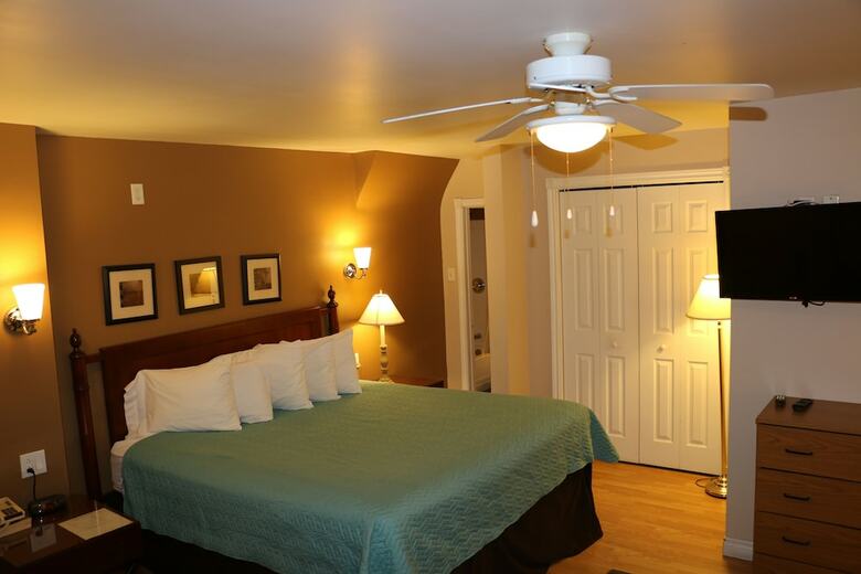 Hotel Midtown Motel & Suites