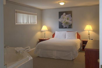 Hotel Tiki Shores Beach Motel Resort