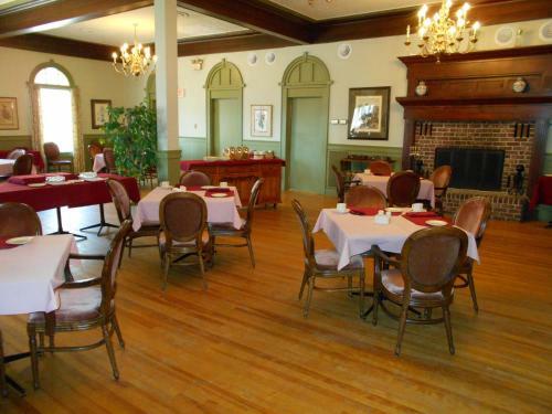 Hotel Braeside Country Inn