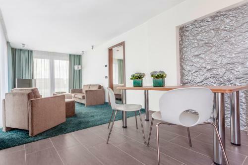 Hotel Schelf Gmbh & Co. Kg