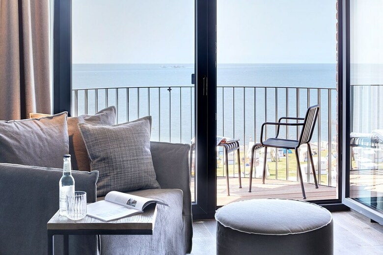 Lighthouse Hotel & Spa
