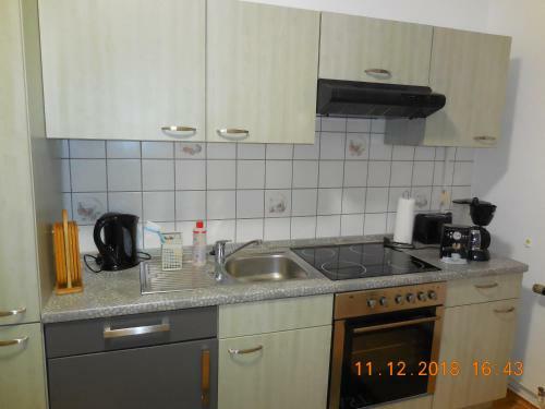 Apartamento Ferienwohnung Am H�rselufer