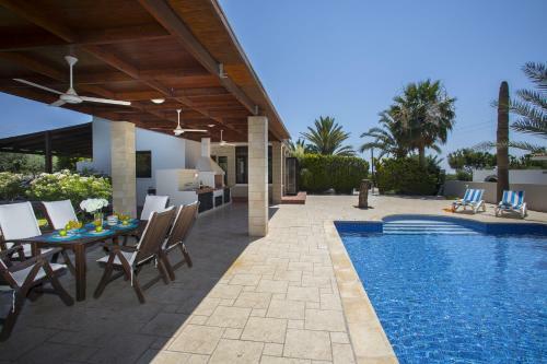 Ayia Napa Villa Magnolia