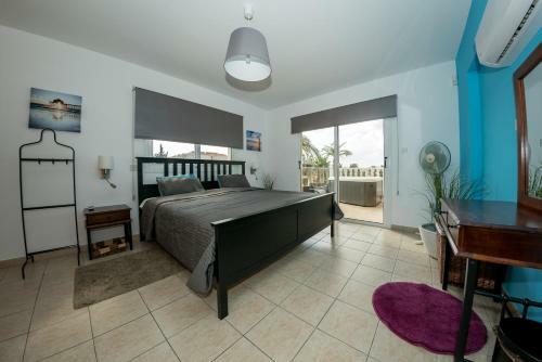 Paradi Nissi Golden Sands Apartment