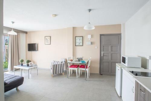 Apartamento Merab Napa Suites