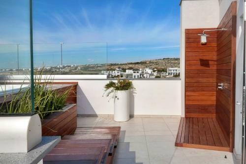 Villa Elegance Elite Luxury Home | 6 Bedrooms