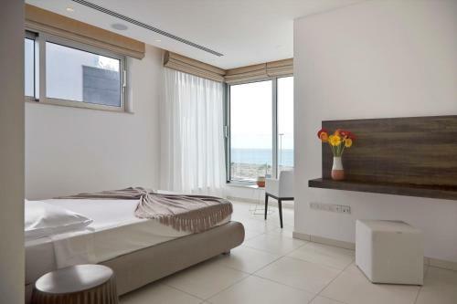 Villa Elegance Elite Luxury Home | 6 Bedrooms