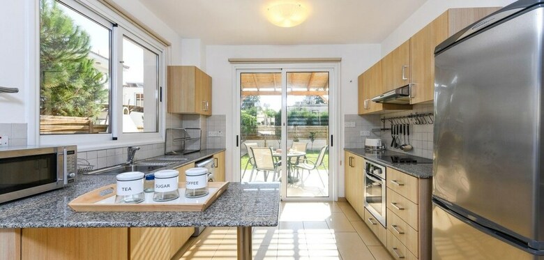 Nissi Beach Villa