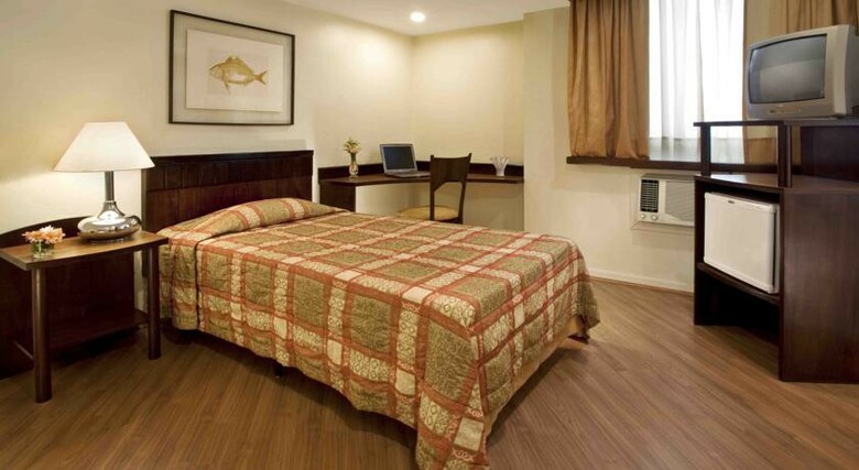 Hotel Dan Inn Curitiba