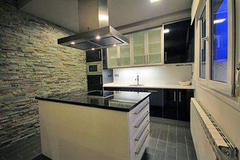 Lagaya Apartments & Spa