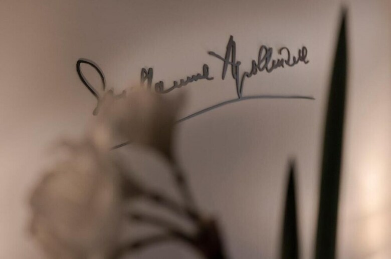 Hotel Apollinaire