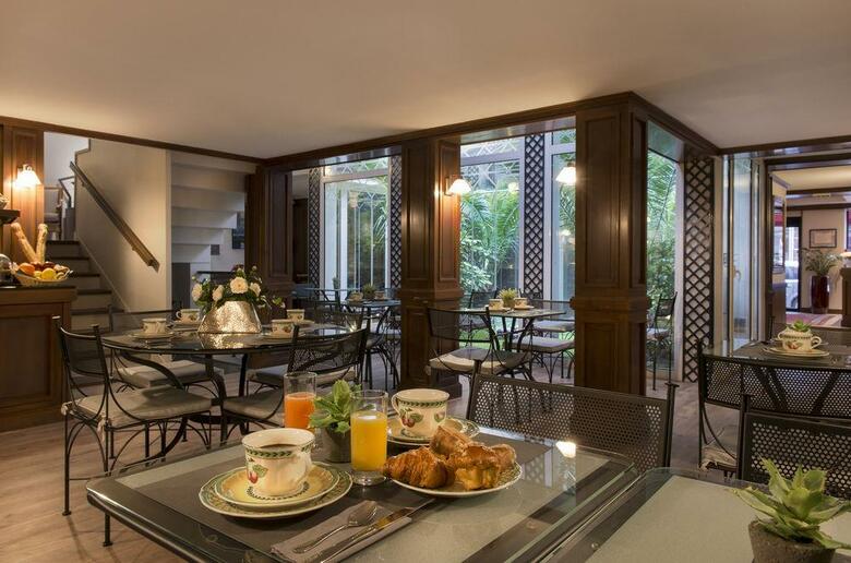 Hotel Apollinaire