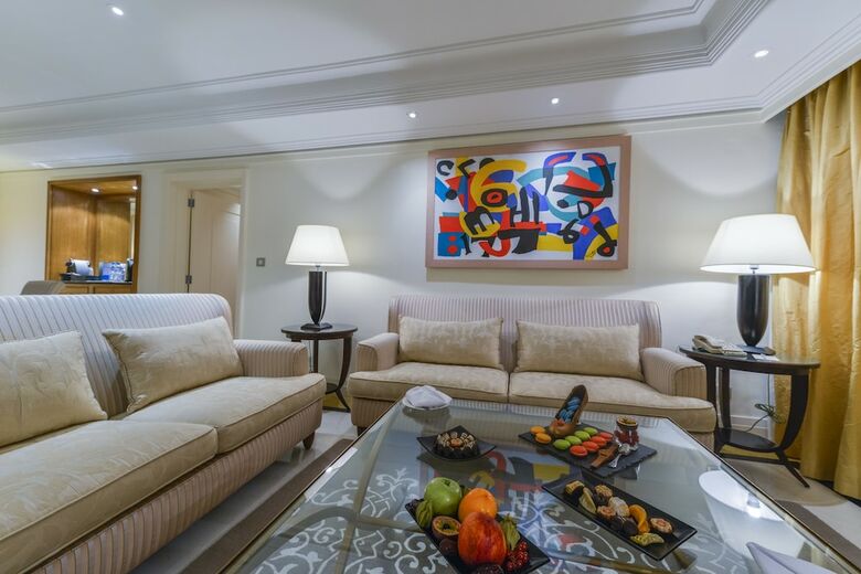 Hotel Amphitrite Palace Resort And Spa