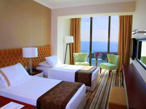 Hotel Deniz Kizi On A Sandy Beach