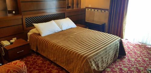 Hotel Anadol Close To Harbour