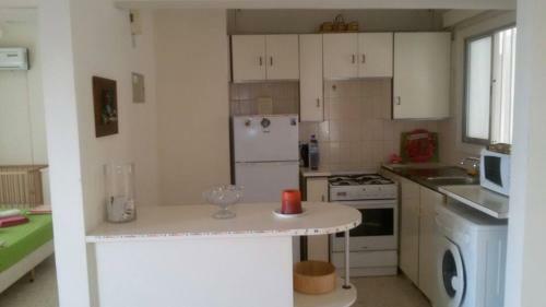 Apartamento Psarolimano Court A