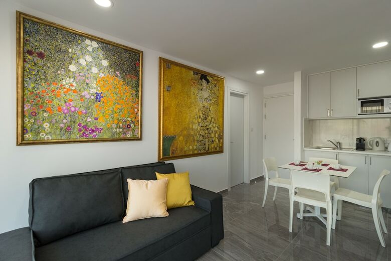 Apartamento Art & Wine Studios And Apts