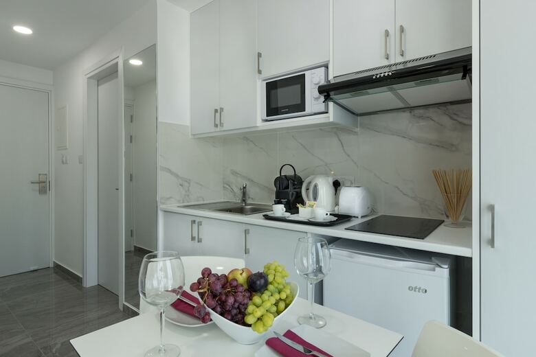 Apartamento Art & Wine Studios And Apts