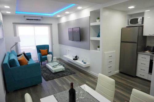 Lazuli Beachfront Apartment 43
