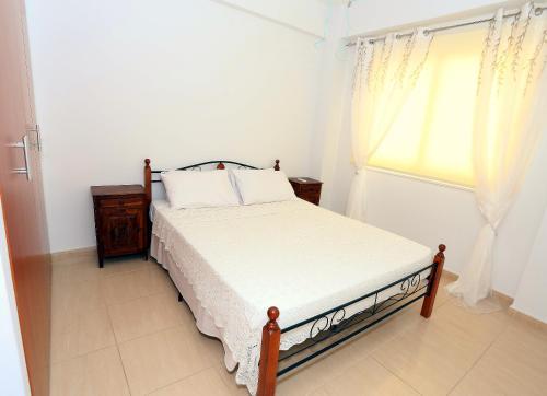 Penelopi Court Apartment 102