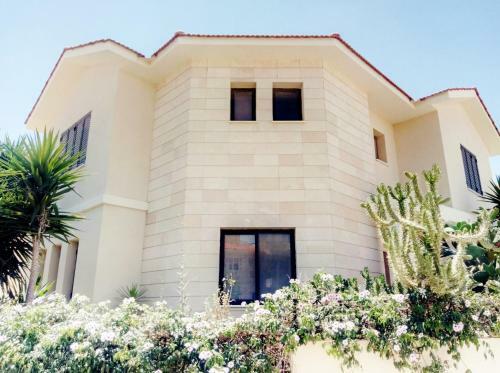 Villa Elena