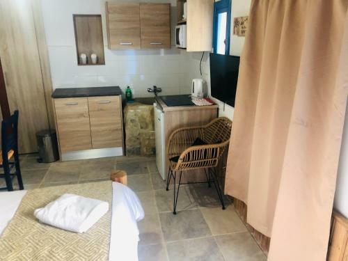 Hotel Lithos Studios