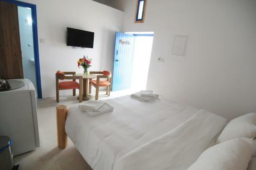 Hotel Lithos Studios