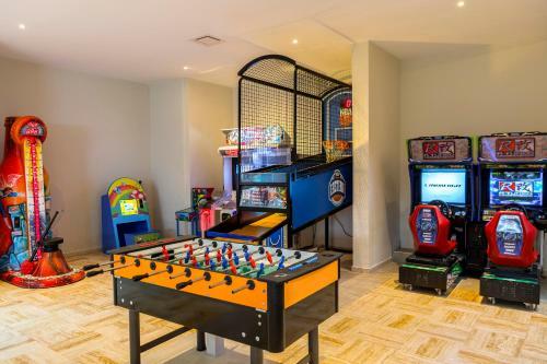 Hotel Leonardo Laura Beach & Splash Resort
